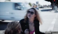 Note to self DO NOT EVER fuck a lunatic