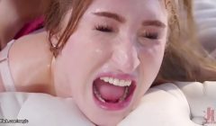 Stepdad makes teen squirting in bondage