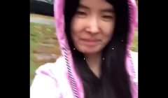 Asian Teen publicly reveals herself in the rain!