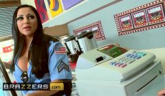 Big TITS in uniform – (Audrey Bitoni, Honey White, Johnny Sins) – Boston Cream – Brazzers