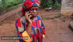 Brunette ebony hooks up with a stranger