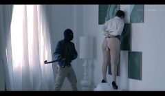 Cielitobebe es una azafata que cae en manos de un exconvicto alemán (Trailer Parte 1)