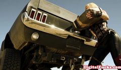 Closeup cumswapping cuties ffm threeway fun