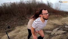 Моя сука ромко орала, поэтому поела своей спермы) (пеггинг, фемдом)