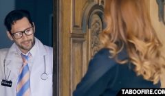 Desperate MILF visits dodgy fertility clinic