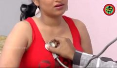 Docter Romance with patient while checking