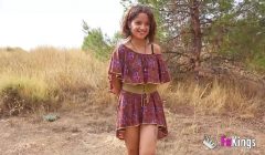 Elena de la Vega tries our OUTDOOR DATES! Everything is possible at our picnics