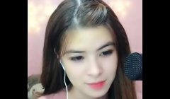 Em gái Việt Hot Uplive