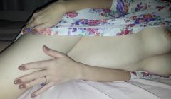 Essa noite super excitada para trepar gostoso a noite toda com ele