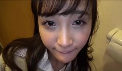 Getting a thick blowjob in the bathroom by her in her sch●ol uniform.