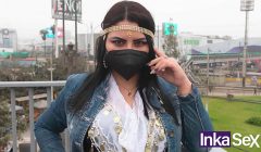 Ginezflowrs, la gitana de mirada penetrante