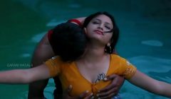 Hot Mamatha romance with boy friend in swimming pool-1