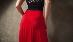 Hot Milf In Tight Dress Teasing Visible Panty Line