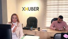 Hot secretary will do whatever it takes to earn a good raise – Andrea Castro & Christian Chaux