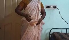 Indian Hot Mallu Aunty Nude Selfie And Fingering For  father in law