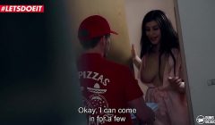 LETSDOEIT – Pizza Delivery Guy Gets Lucky With His Favorite Pornstar