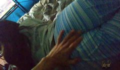 Manoseando la hermosa y perfecta cola de una amiga de la universidad