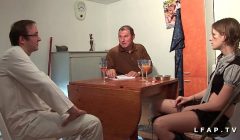 MMF Petite etudiante francaise sodomisee fistee et couverte de sperme chaud