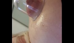 Nips n lips get pumped