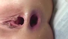 She shows him her tits, her ass, then he takes her cunt and it gets very warm – and everything in her intestine too … then she loads something in the face, because she doesn’t want to get pregnant …