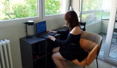 Stepmom broke my laptop to have sex with me!