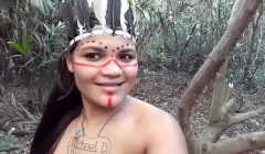 Tigresa Vip se disfarça de Índia e ataca O Lenhador mas ele vai direto no cuzinho dela