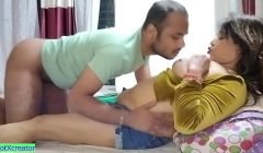 Desi Amateur fucking Priya Bhabhi! Desi Hardcore sex