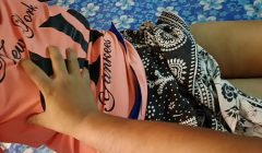 Desi Chudai of Cute Girl in Skirt