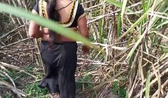 Desi step aunty outdoor sex ganne ki khet me chudai