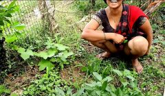 देसी कोमल काम करने वाले लड़के को चोदने को कर दिया मजबूर