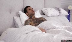 Guy bangs his busty gf and her stepmom