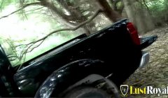 Kevin White fucking Linda India