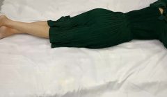 My 18young step sister was alone in the room, I also went to her room and fucked her pussy at night