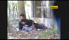 Outdoor blowjob mms of desi girls with lover – Indian Porn Videos