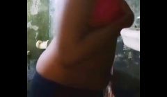 wasroom shawar  fingering desi girl