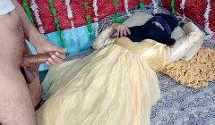 yellow dressed desi bride pussy fucking hardsex with indian desi big cock on xvideos india xxx